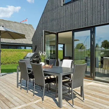 Holiday home Amazing In With Kitchen *