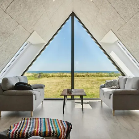 Amazing In With Kitchen Holiday home