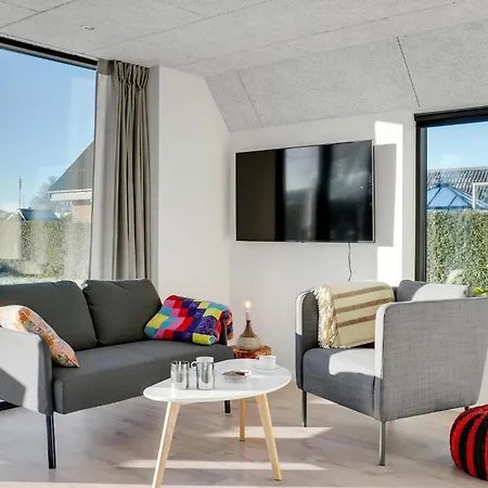 Amazing In With Kitchen Дом отдыха