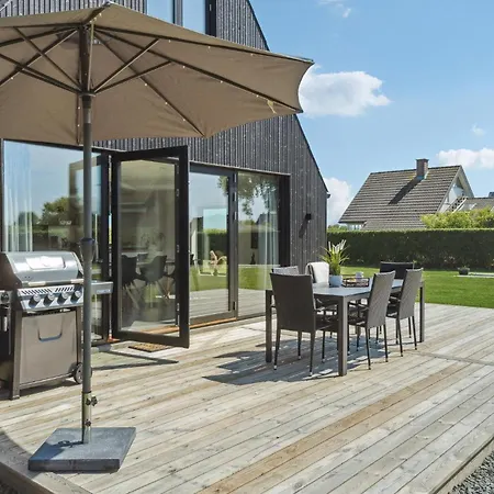 Amazing In With Kitchen * Оттеруп